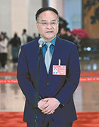 全國政協委員、上?？萍拣^館長倪閩景：科學教育不是高科技教育